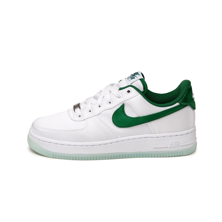 Nike Wmns Air Force 1 '07 ESS SNKR