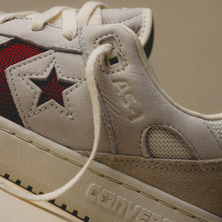 Converse AS-1 Pro OX onfeet