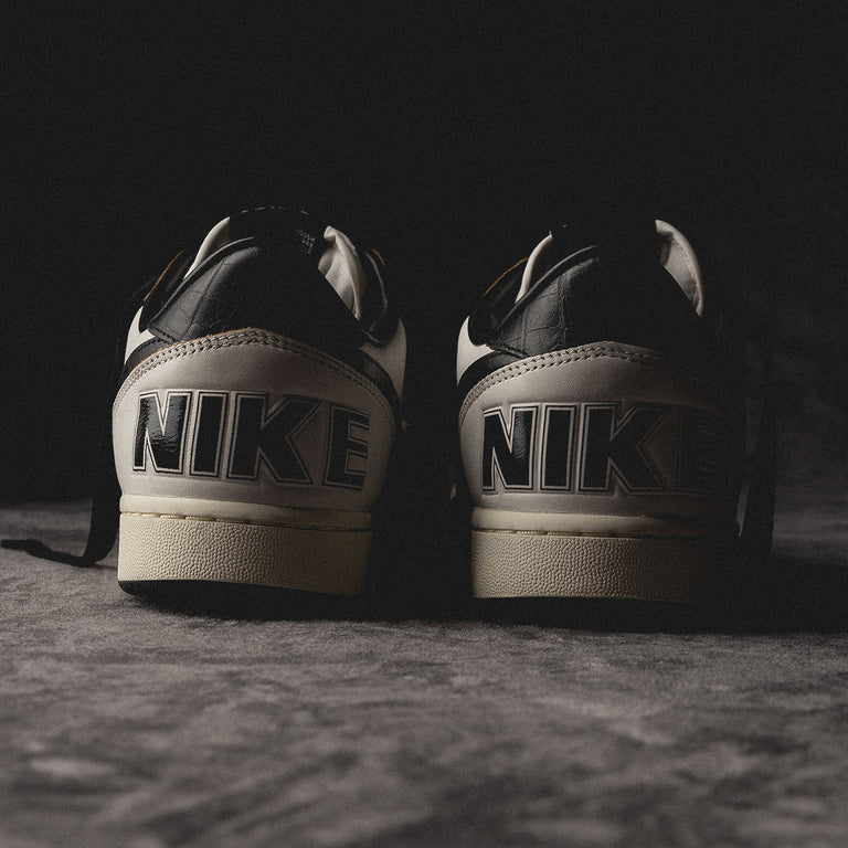 Nike Terminator Low onfeet