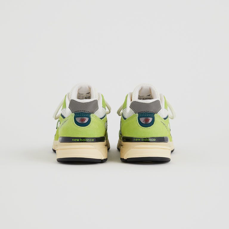 New Balance U990NB4 *Made in USA* onfeet