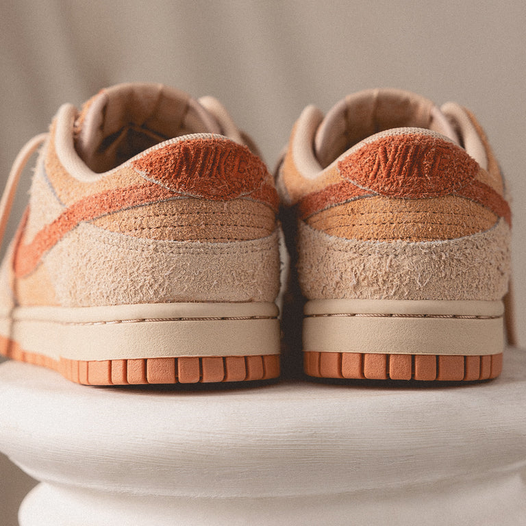 Nike Wmns Dunk Low onfeet