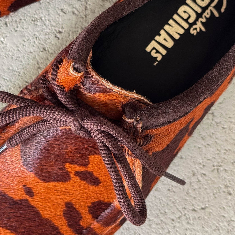Clarks Originals Wallabee onfeet