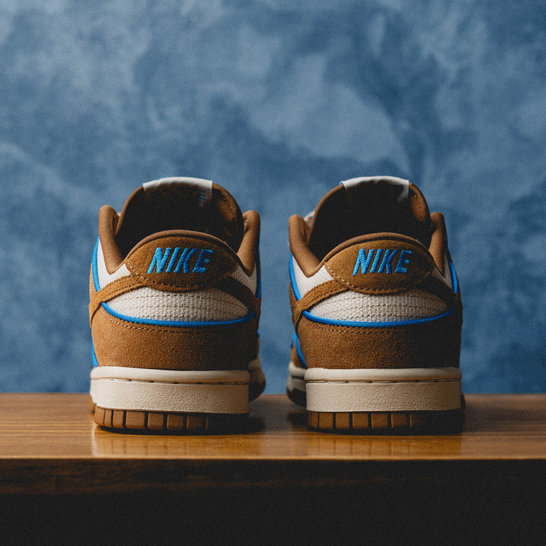 tan low dunks