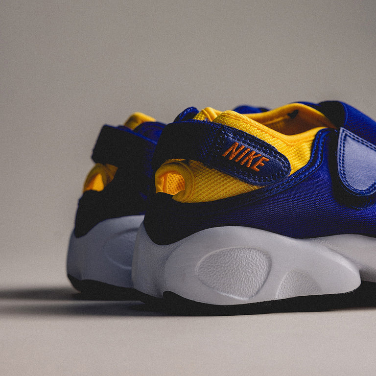 Nike Wmns Air Rift Breath onfeet