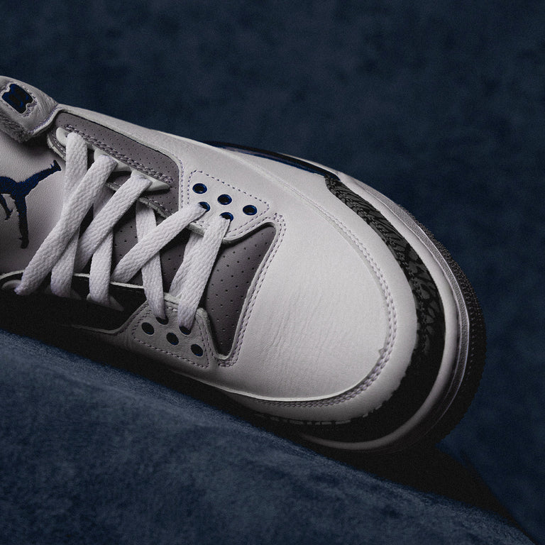Nike Air Jordan 3 Retro *Midnight Navy* onfeet