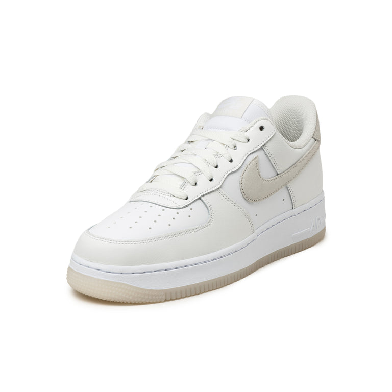 Nike Air Force 1 '07 LV8