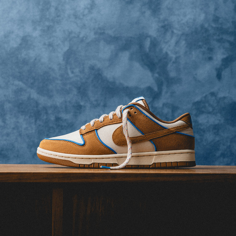 Nike Dunk Low Retro Premium *Light British Tan* onfeet