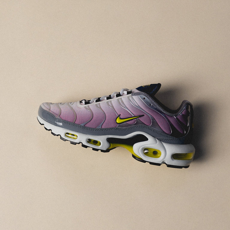 Nike Wmns Air Max Plus Sneaker Buy online now