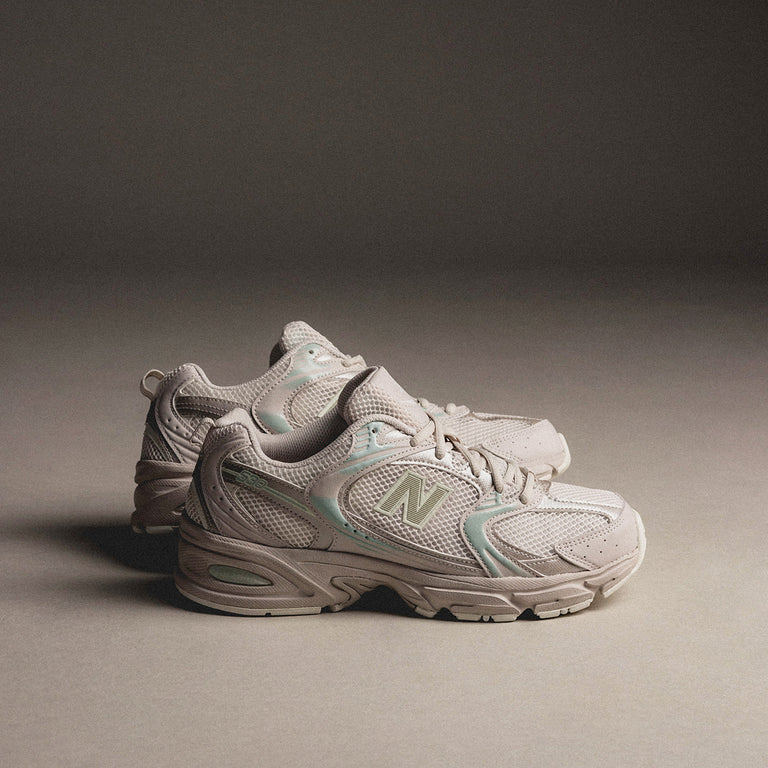 New Balance MR530AA1B onfeet