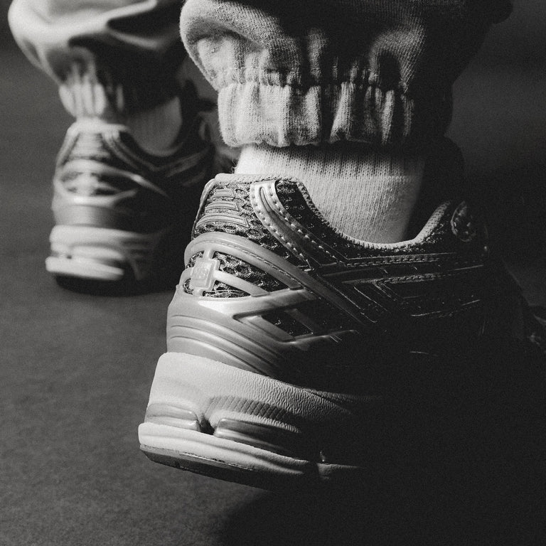 New Balance M1906REH onfeet