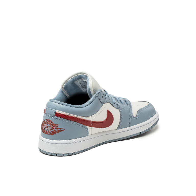 Nike Wmns Air Jordan 1 Low