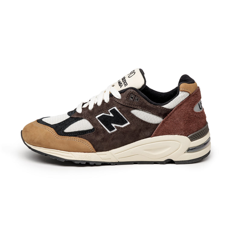 New Balance M990BB2 *Made in USA* onfeet