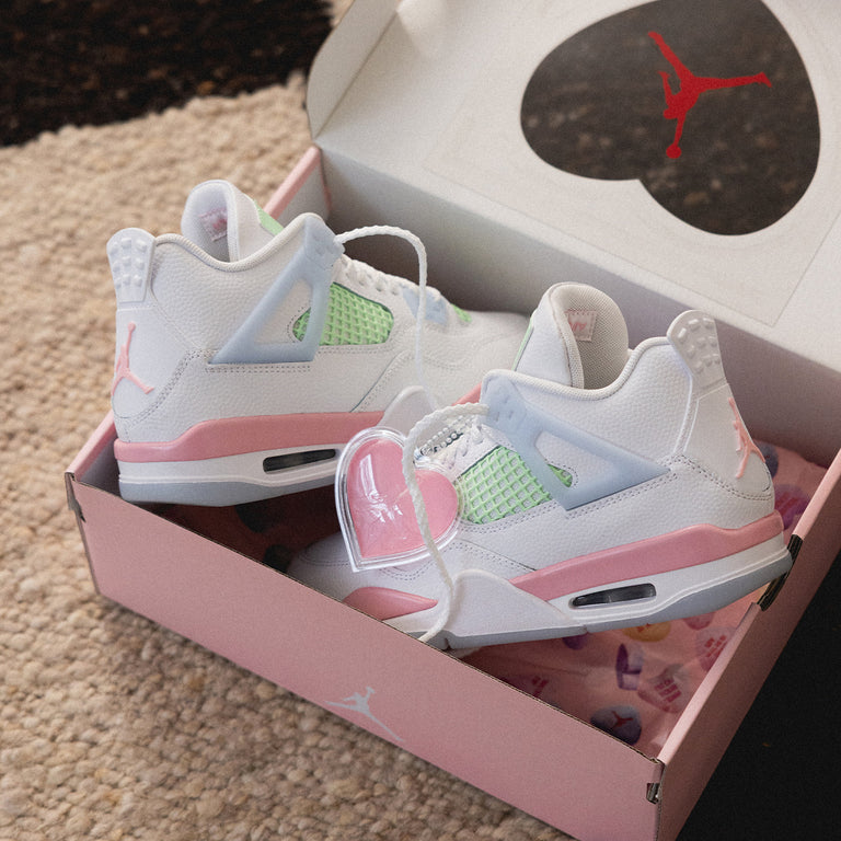 Nike Air Jordan 4 Retro *GS* *Valentine's Day* onfeet