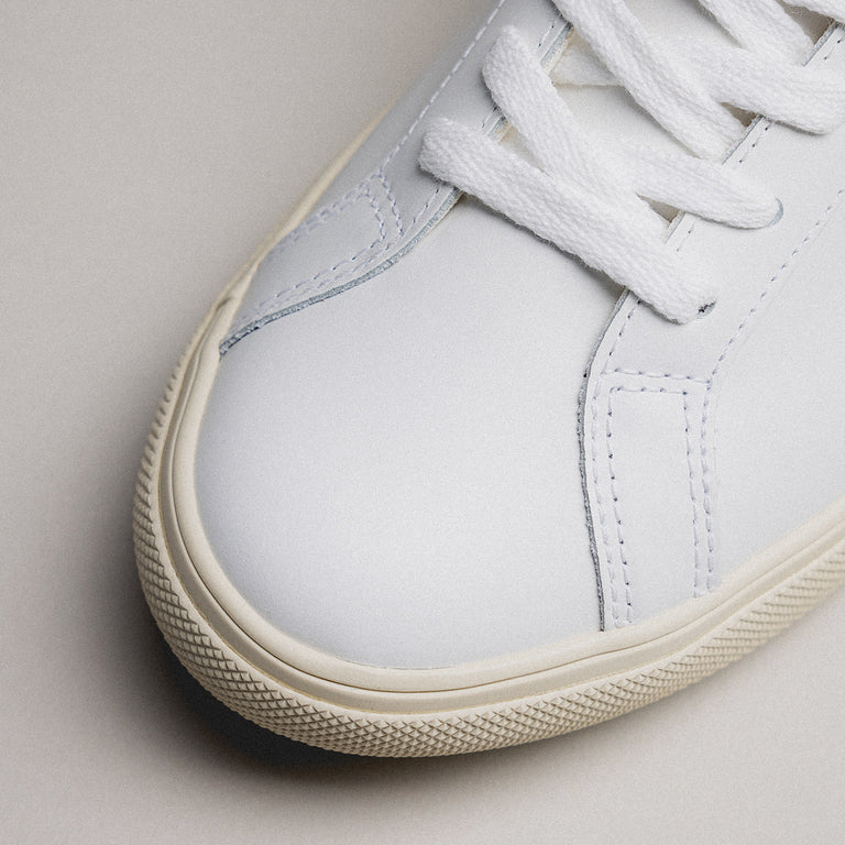 Veja Esplar Logo W onfeet