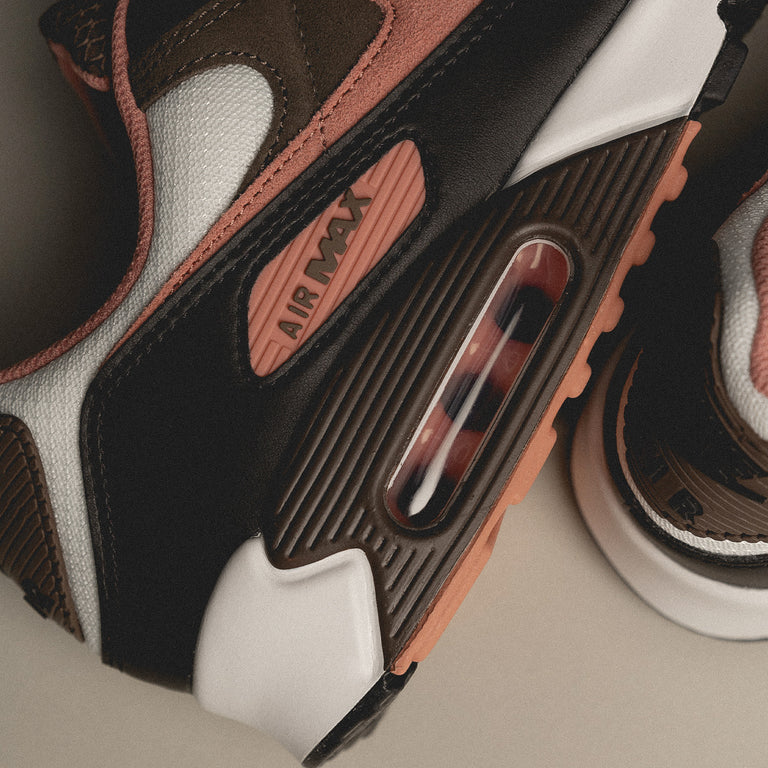 Nike Air Max 90 onfeet