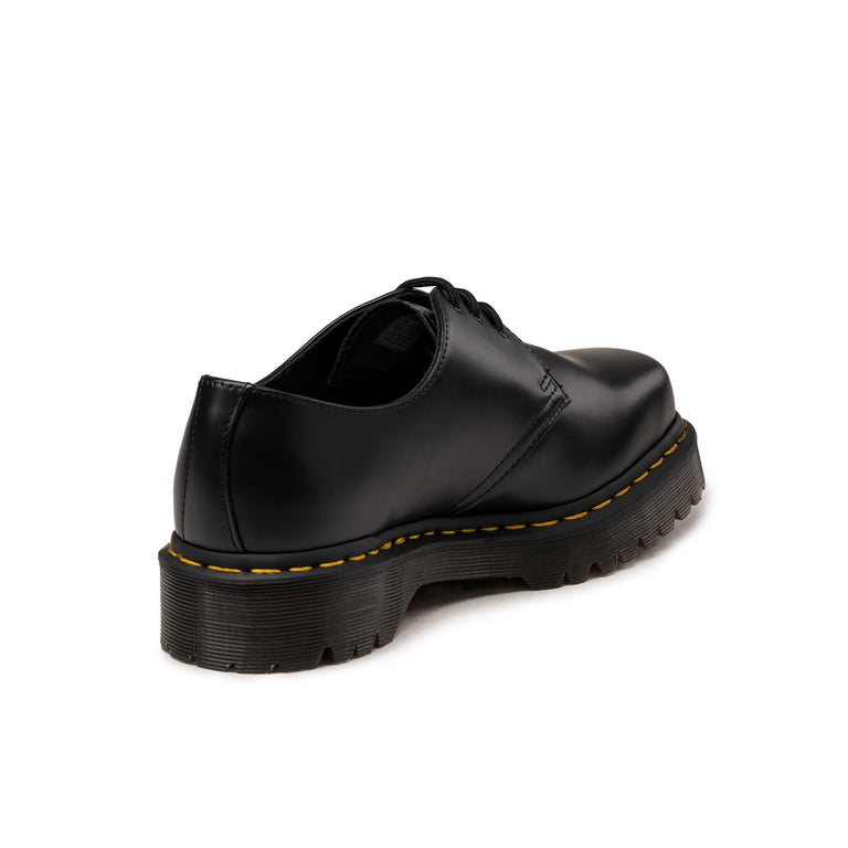 Dr. Martens 1461 Bex Squared 3-Eye Shoe onfeet