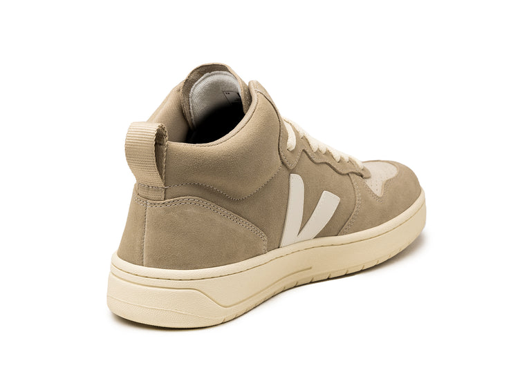 Suede veja on sale