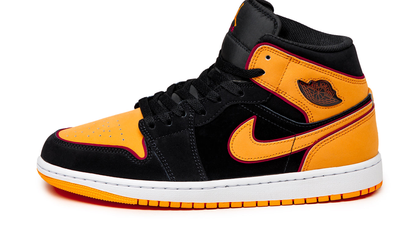 Air jordan 1 mid se black yellow hot sale