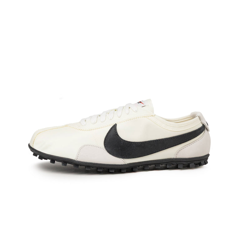 Nike Wmns Moon Racer OG SP - 40.5 / Soft Pearl / Black / Black - 1