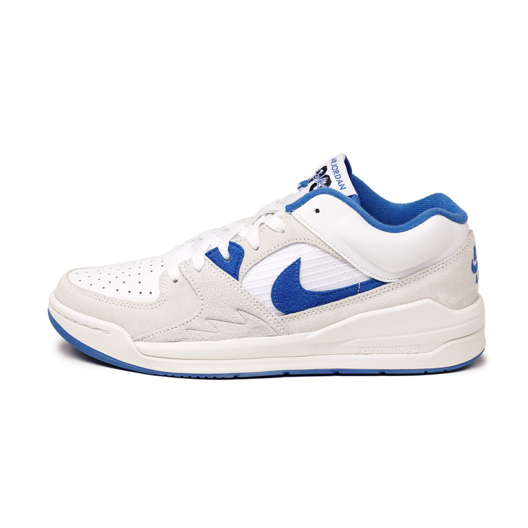 Stadium nike sneakers hot sale