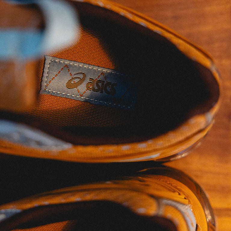 Asics UB12-S GEL-SD Lyte onfeet