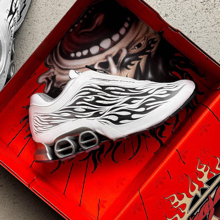 Adidas x Hellstar Megaride S2 onfeet