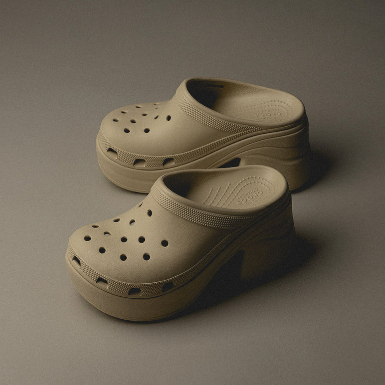 Crocs Siren Clog onfeet