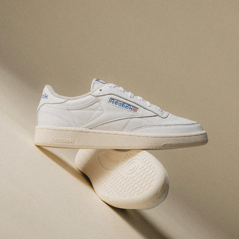 Vintage white new arrivals reeboks