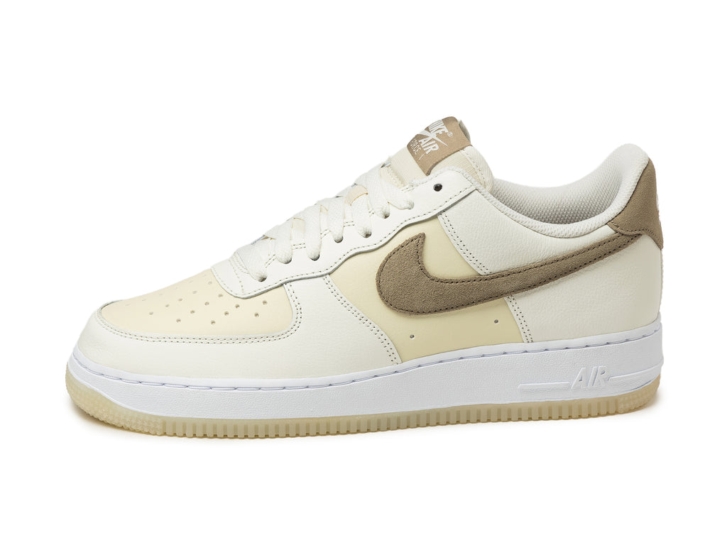 Nike air force 18 olympic gold top
