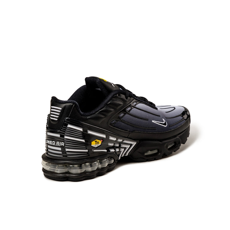 Nike air max plus iii black wolf grey  and  black hot sale
