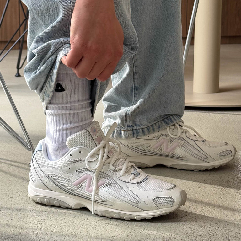 New Balance 204L onfeet