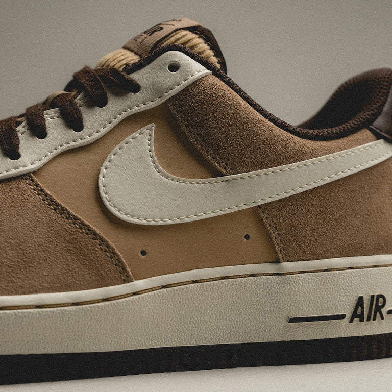 Nike Air Force 1 07 LV8 buy now at Asphaltgold Online Store
