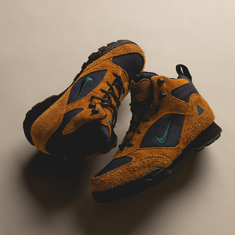 Nike ACG Torre Mid Waterproof Sneaker Buy online now