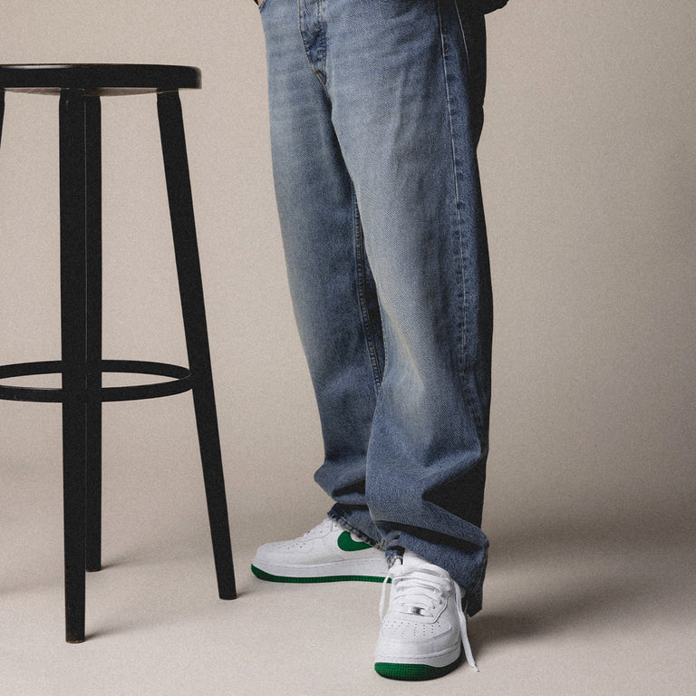 Nike Air Force 1 '07 onfeet