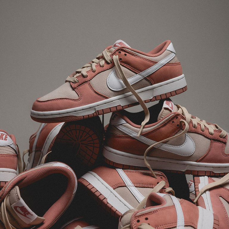 Nike Dunk Low Retro Premium *Red Stardust* onfeet