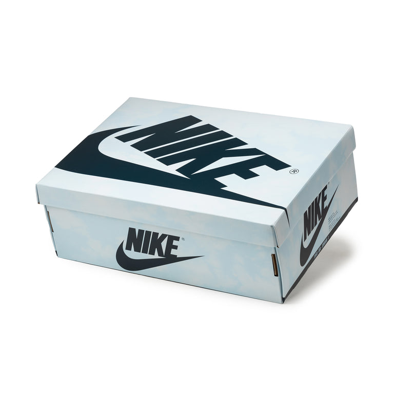 Nike Air Jordan 1 Retro High OG *Denim*