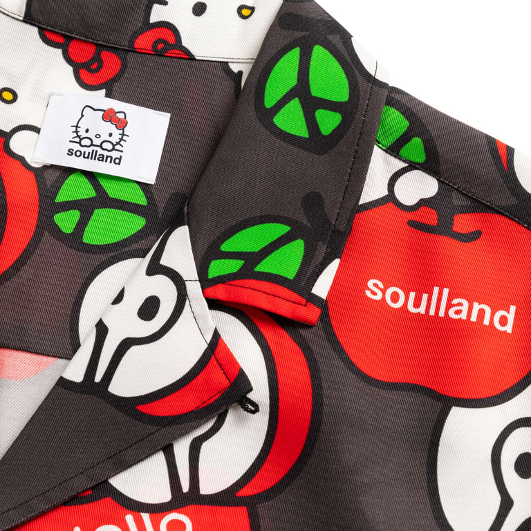 Soulland x Hello Kitty Orson Apple Shirt onfeet