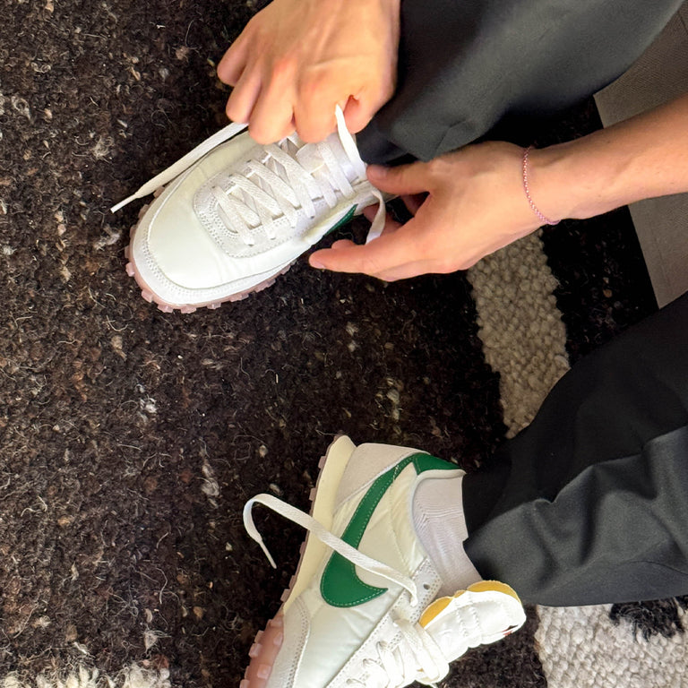 Nike	Waffle Racer onfeet