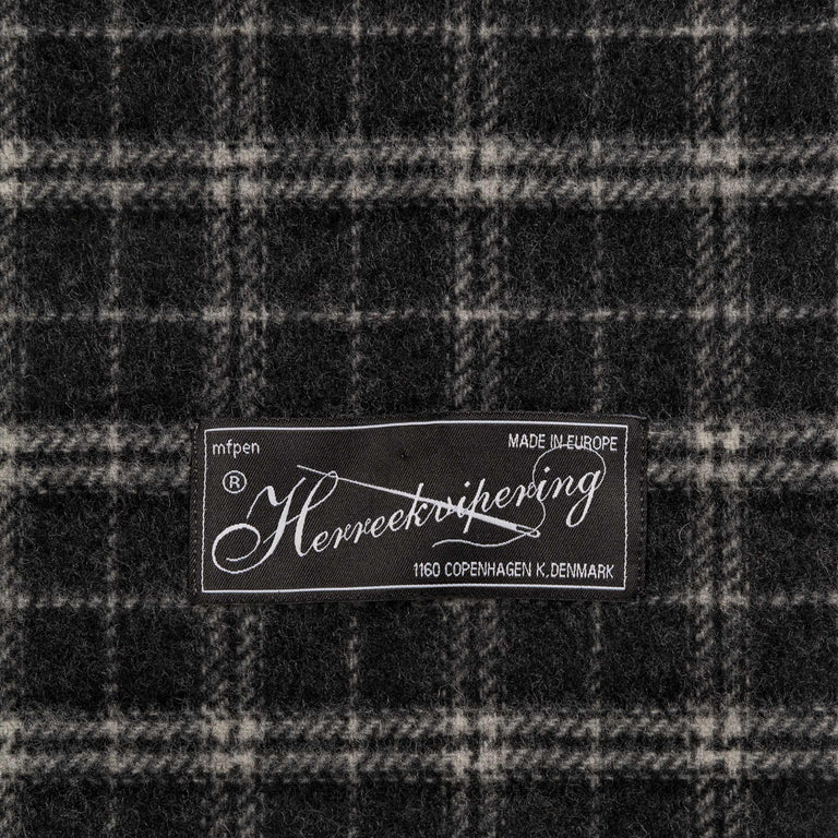 mfpen Wool Scarf (Dark Grey Check Fuzz)