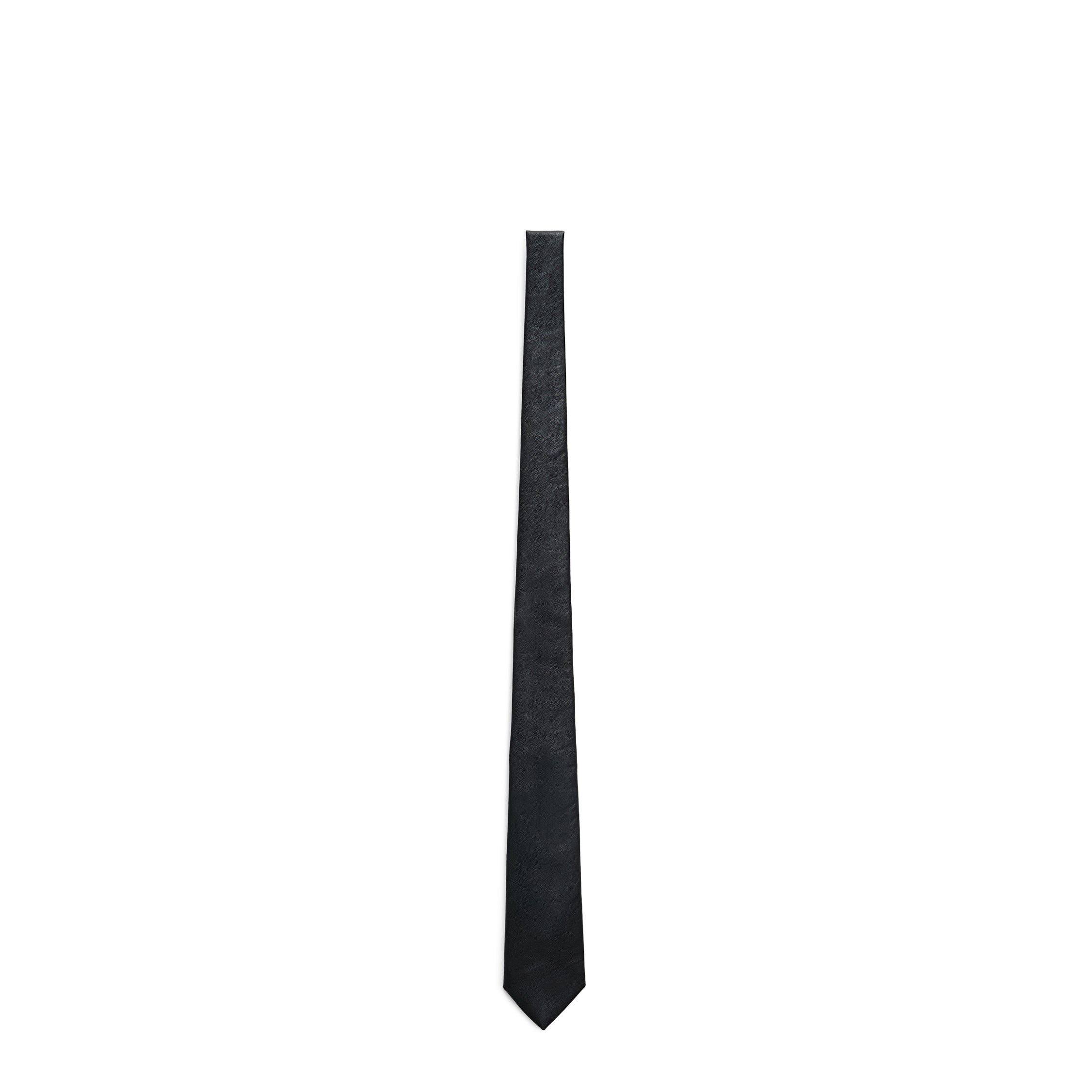 Our Legacy Tie » dispo en ligne maintenant !