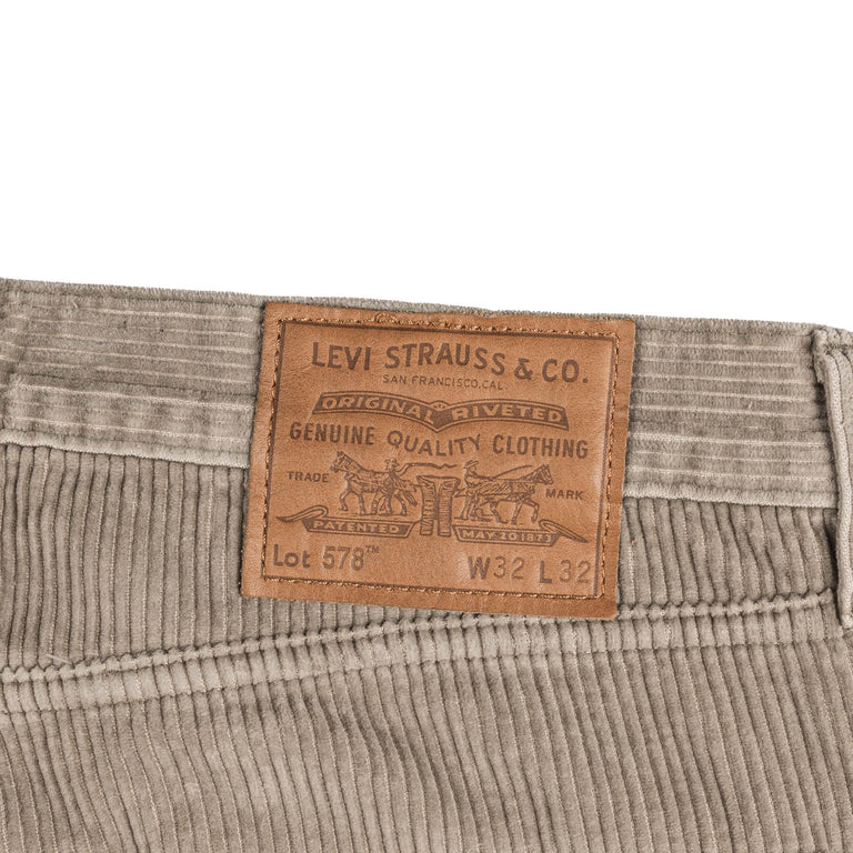 Levi's 578 Baggy (Timber Wolf 8W Cord)