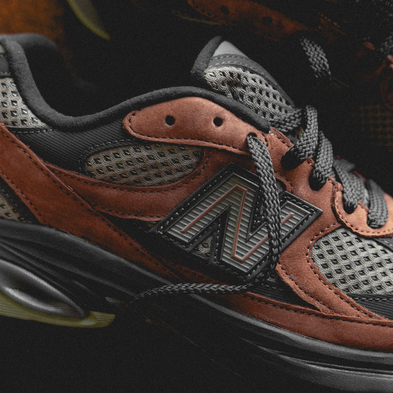 New Balance U2010ANV onfeet