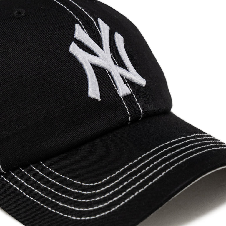 47 MLB New York Yankees Contrast Stitch *Clean Up* Cap (Black)