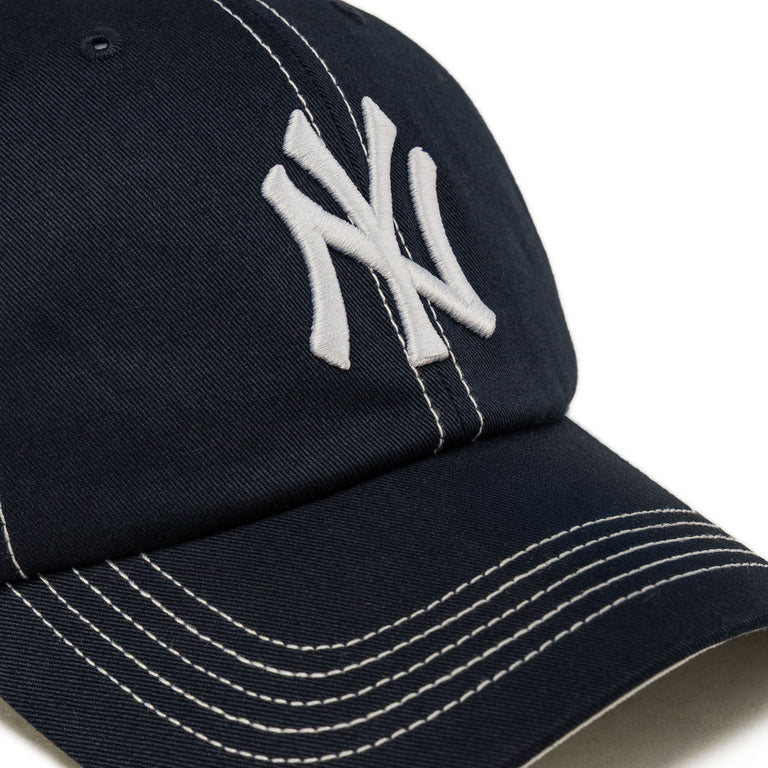 47 MLB New York Yankees Contrast Stitch *Clean Up* Cap (Navy)