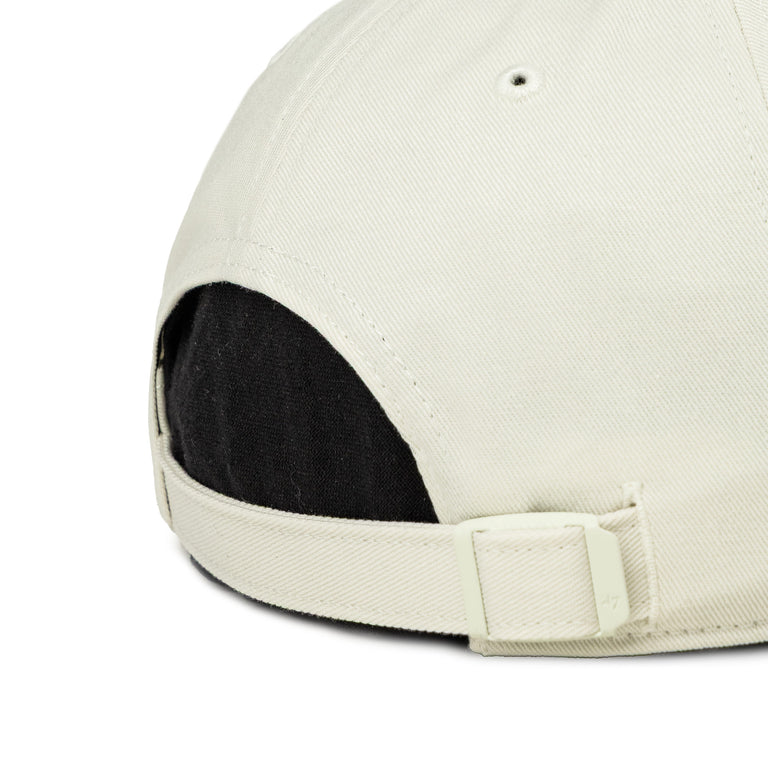 47 MLB New York Yankees Foundational Two Tone *Clean Up* Cap (Sandstone)