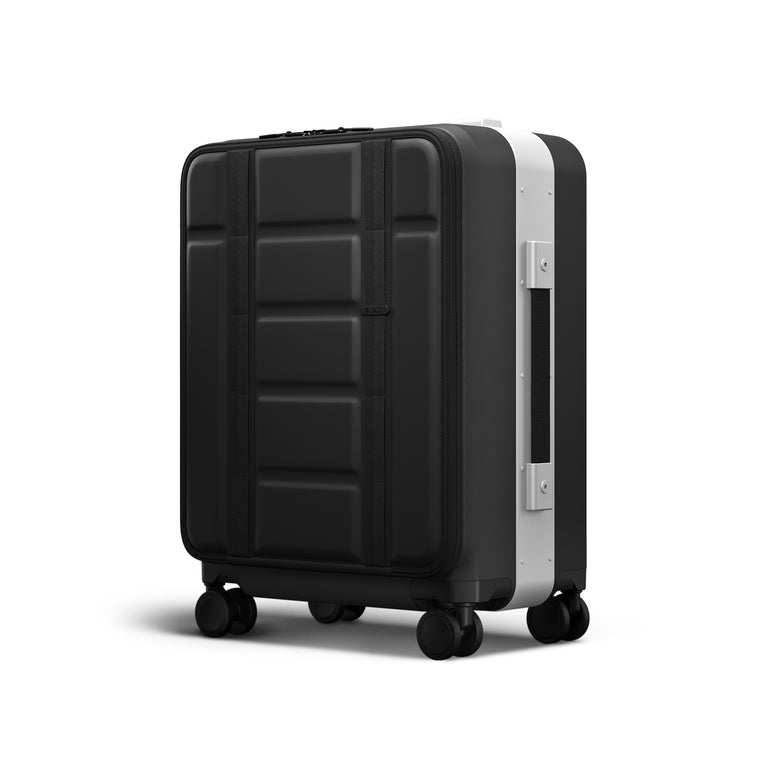 D__b__ Ramverk Pro Front-access Carry-on
