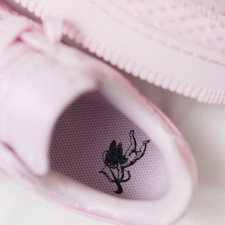 Nike Wmns Air Force 1 '07 Low SE *Valentines Day* onfeet