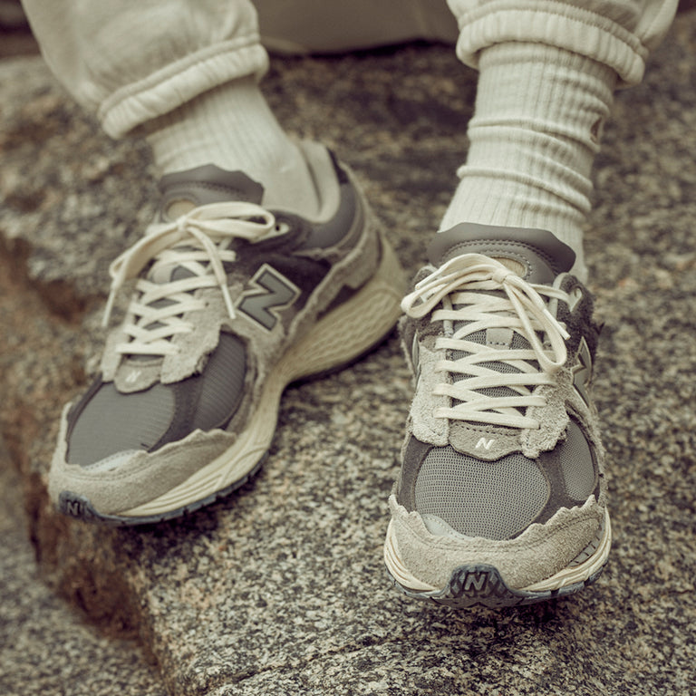 New Balance M2002RDA *Protection Pack* onfeet
