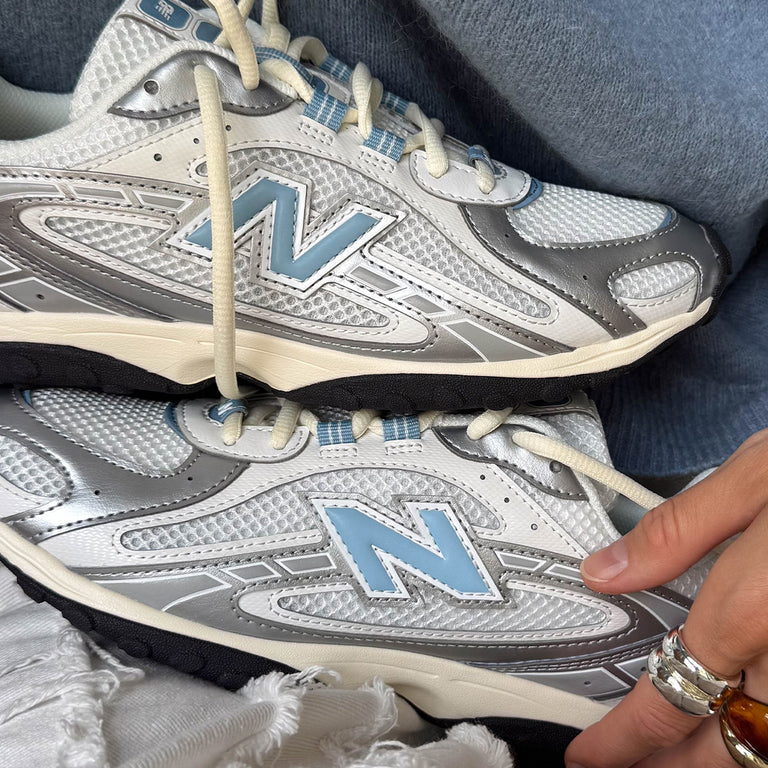 New Balance U204LSWC onfeet