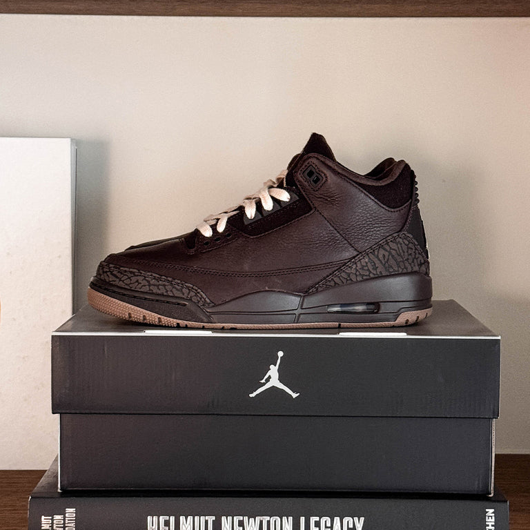 Nike Wmns Air Jordan 3 Retro *Fireside* onfeet